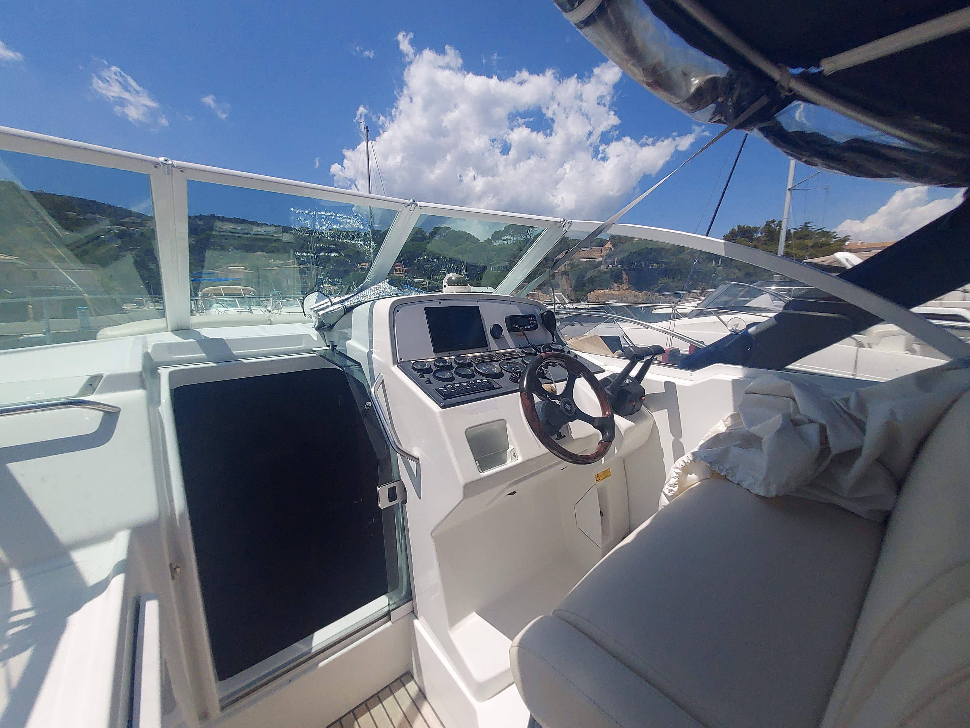 slider 13 Beneteau Ombrine 1001